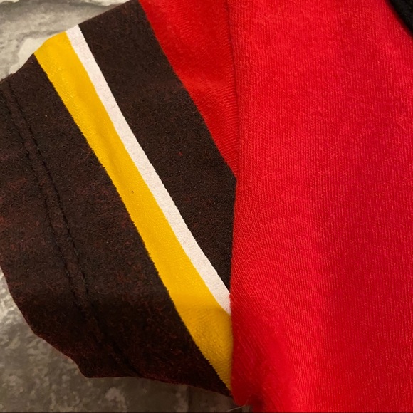 Calgary Flames Onesie Size 18 Months - Picture 4 of 5